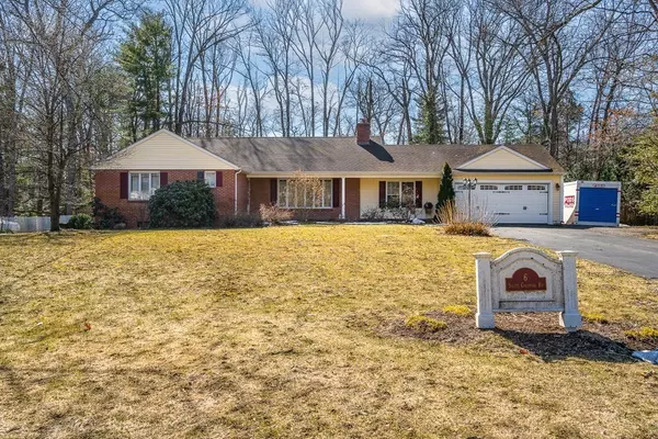Wilbraham, MA 01095,6 S Colonial Rd
