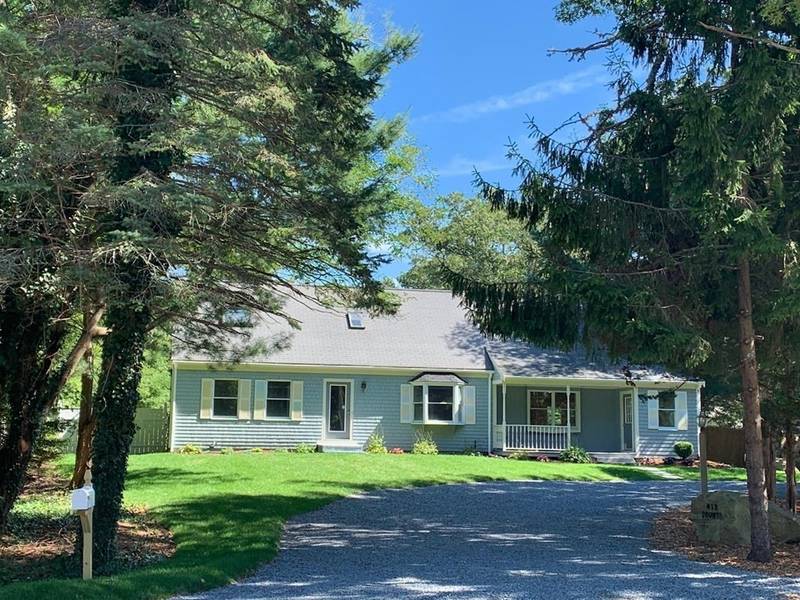 413 County, Bourne, MA 02559