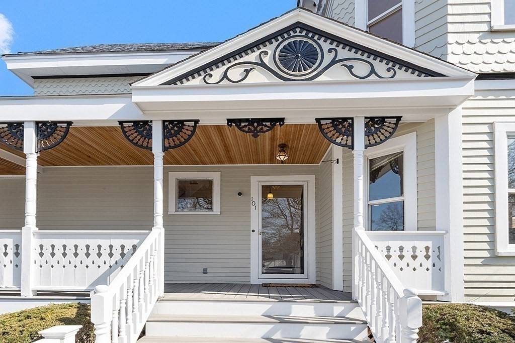 Wakefield, MA 01880,101 Greenwood Ave