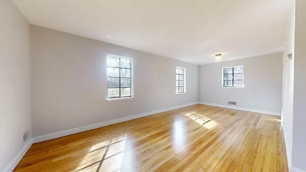 Watertown, MA 02472,109 Pierce Road #109