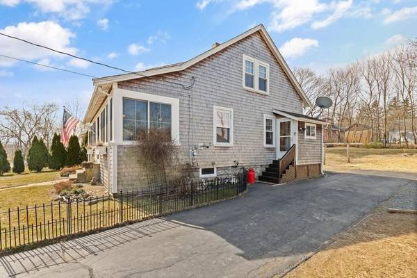 West Bridgewater, MA 02379,21 Hillside Avenue