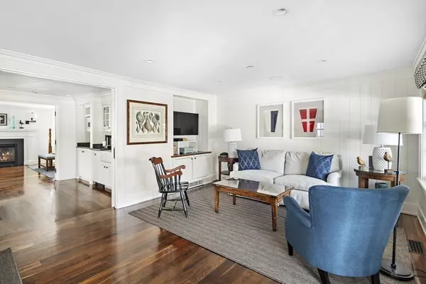 Edgartown, MA 02539,131 North Water #51