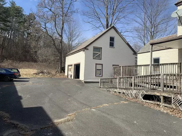 Athol, MA 01331,173 S Main St