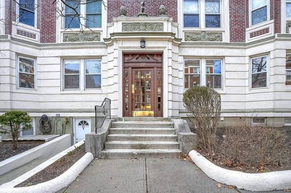 22 James Street #1, Brookline, MA 02446