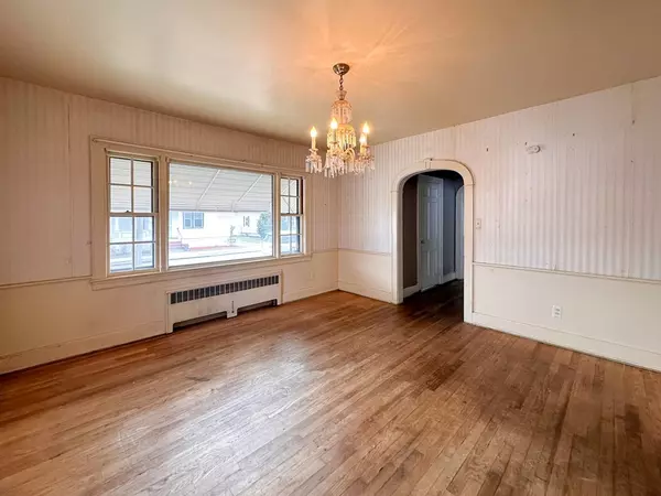 New Bedford, MA 02740,209 Carroll St