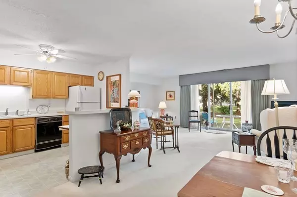 Salem, MA 01970,6 Tanglewood Ln #6