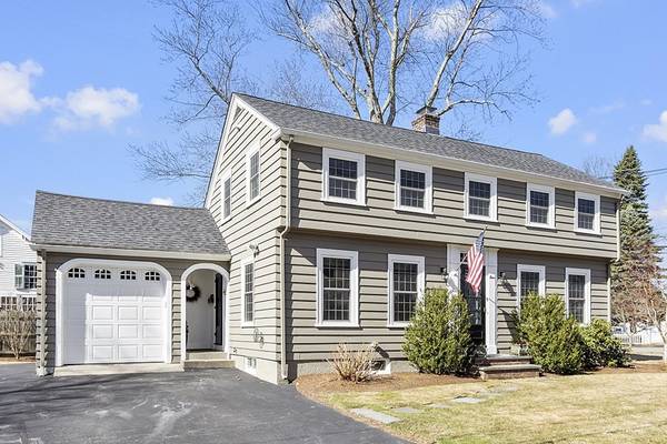 4 Park St, Northborough, MA 01532