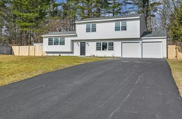 Holliston, MA 01746,82 Anne Marie Dr