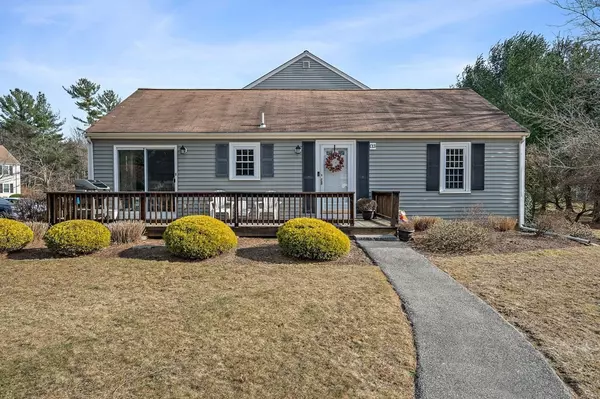 25 Reservoir Rd #C13, Pembroke, MA 02359