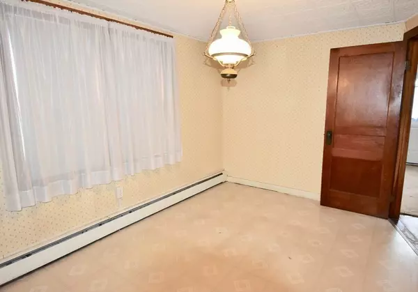 Pepperell, MA 01463,15 Cottage St.