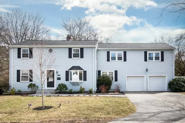 230 Walnut St., Reading, MA 01867