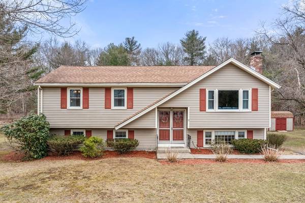 13 Independence Lane, Millis, MA 02054