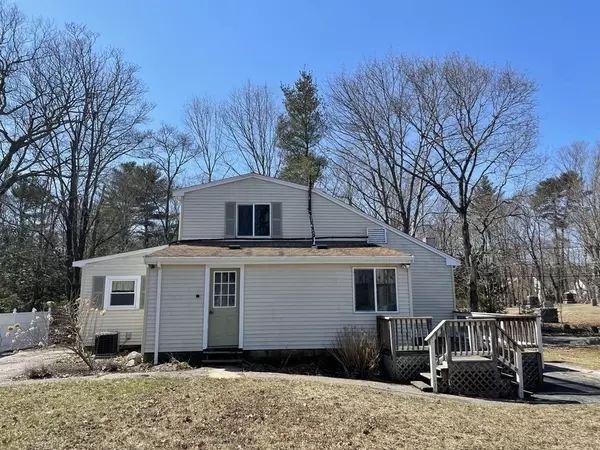 Rockland, MA 02370,46 Beal Ct