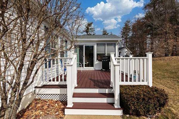 Middleboro, MA 02346,6804 Oak Point Drive