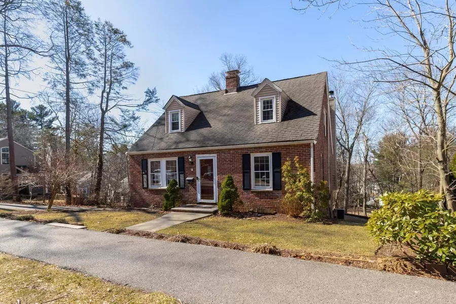 64 Wachusett Rd, Needham, MA 02492