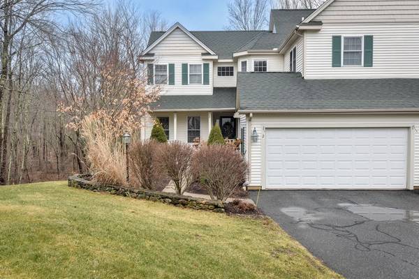 2 Village Cir #2, Milford, MA 01757