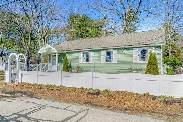 12 Lowell Road, North Reading, MA 01864