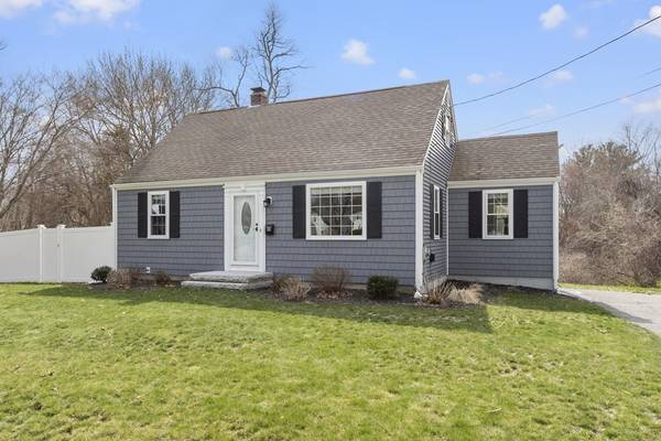 23 Greenwood Road, Northborough, MA 01532