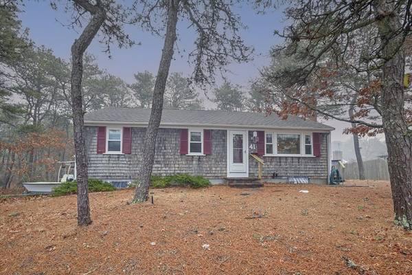 41 Winchester Dr, Dennis, MA 02660