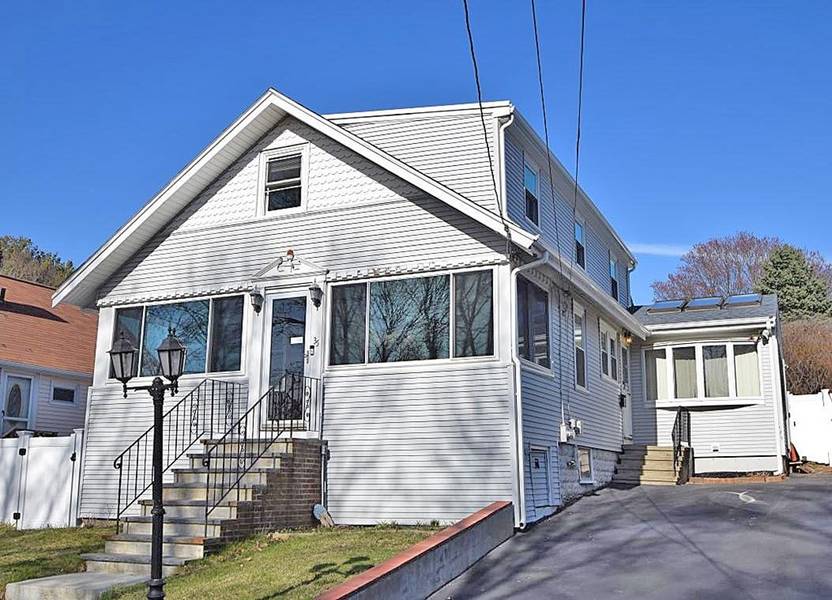 35 Fourth Avenue, Weymouth, MA 02188