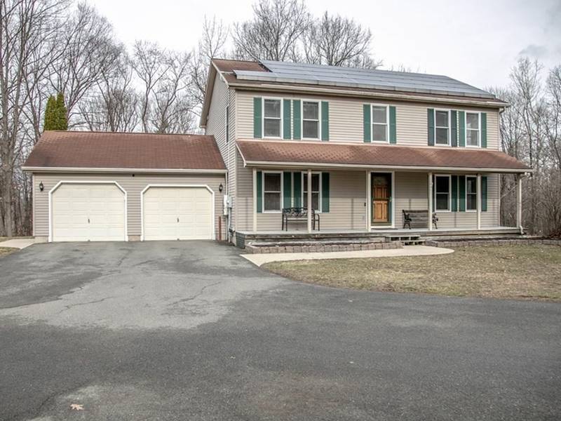 31 Lawrence Plain Road, Hadley, MA 01035