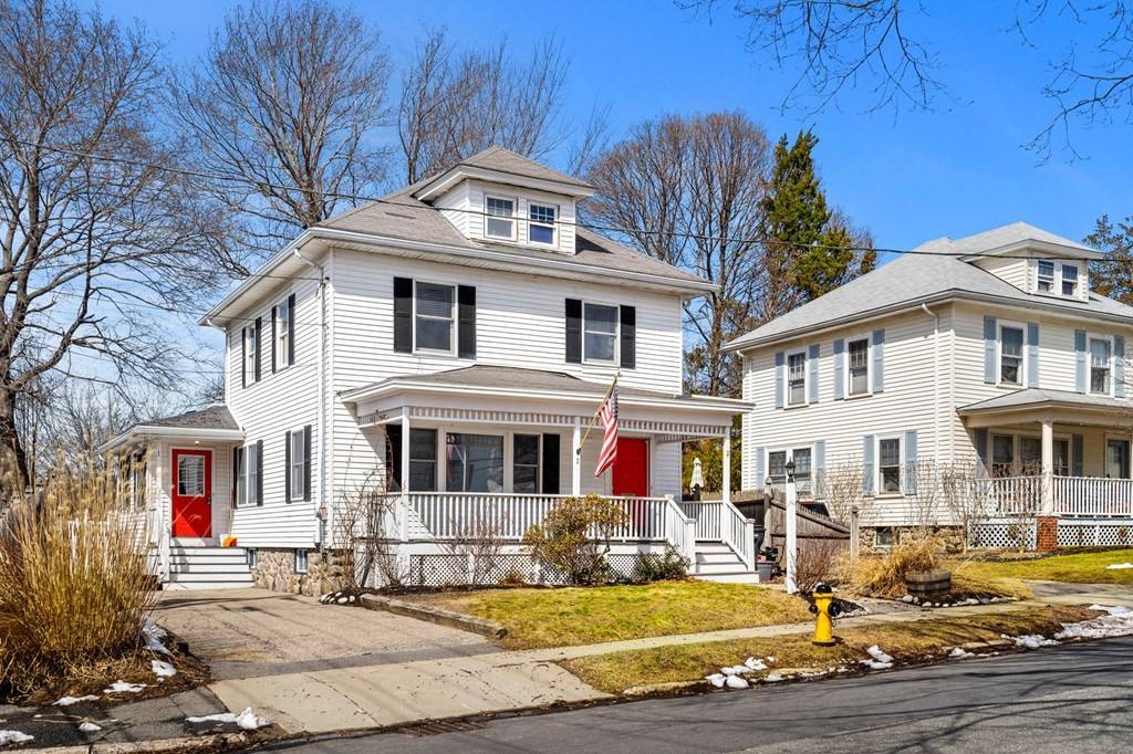 2 Quimby St, Haverhill, MA 01830