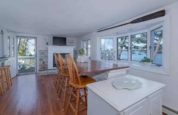 Mashpee, MA 02649,18 Great River Rd