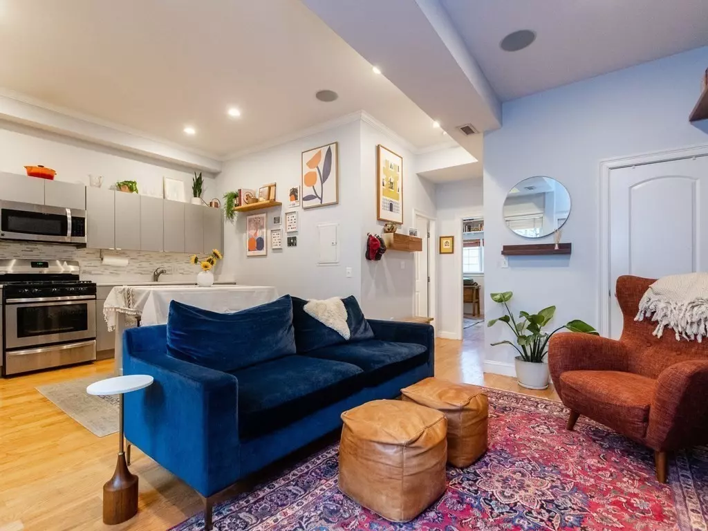 Boston, MA 02128,305 Sumner Street #1