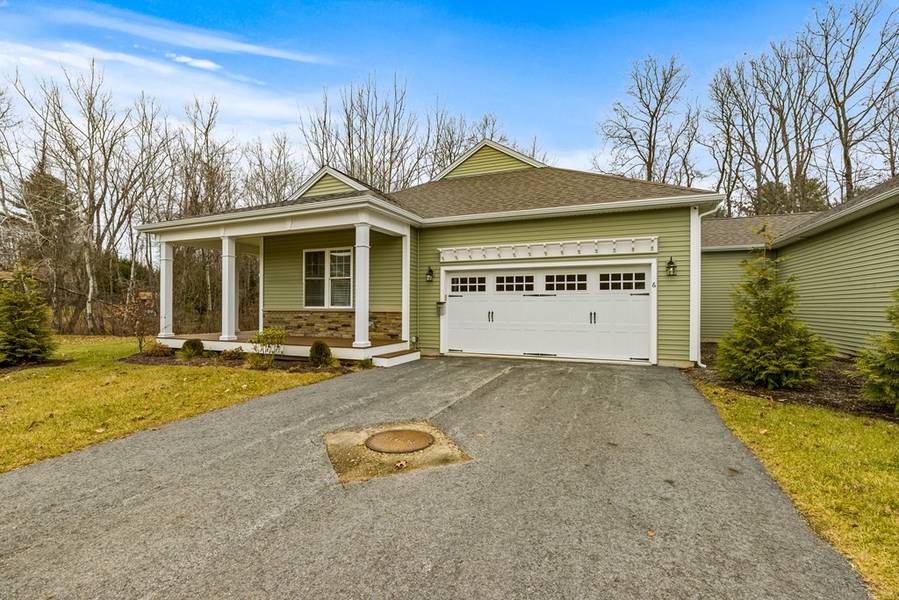 61 Spring Hill Dr. #37, Uxbridge, MA 01569