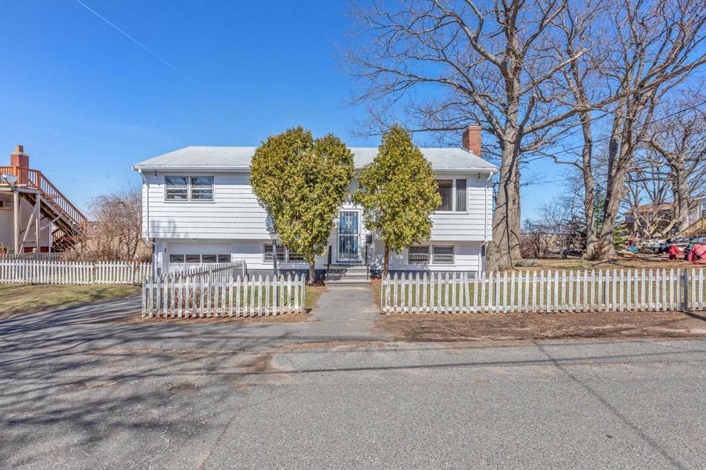 23 Putnam Rd, Revere, MA 02151