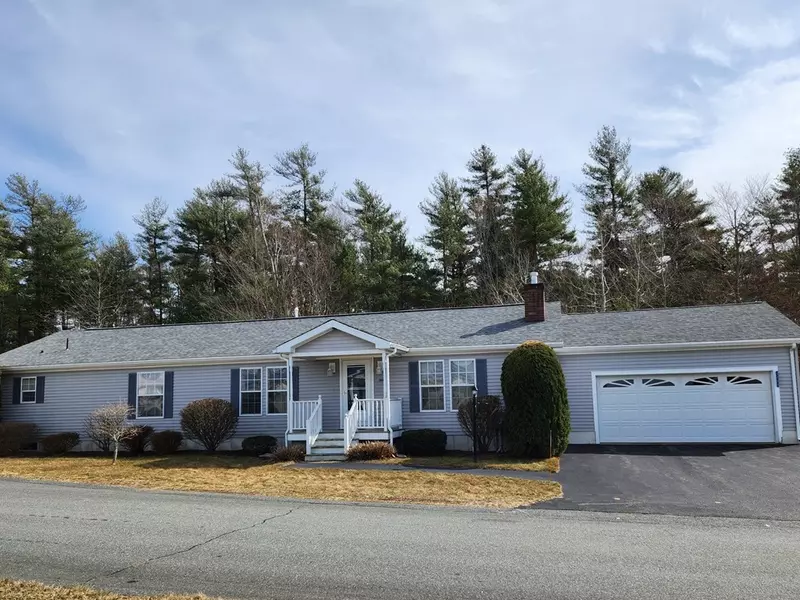 3008 Fox Run, Middleboro, MA 02346