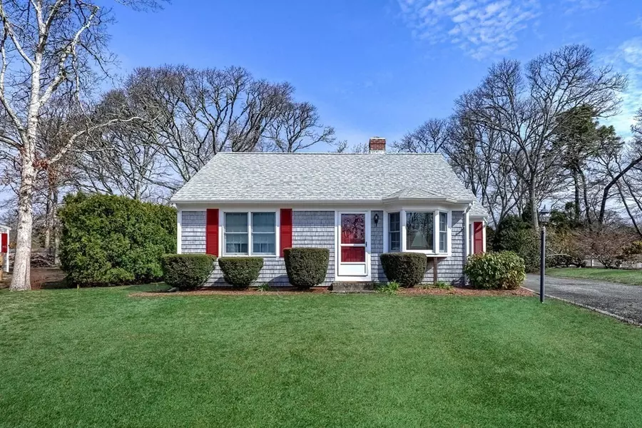 11 Joe Lincoln Rd, Harwich, MA 02671