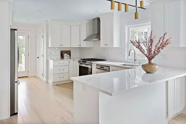 80 Bradford #1, Watertown, MA 02472