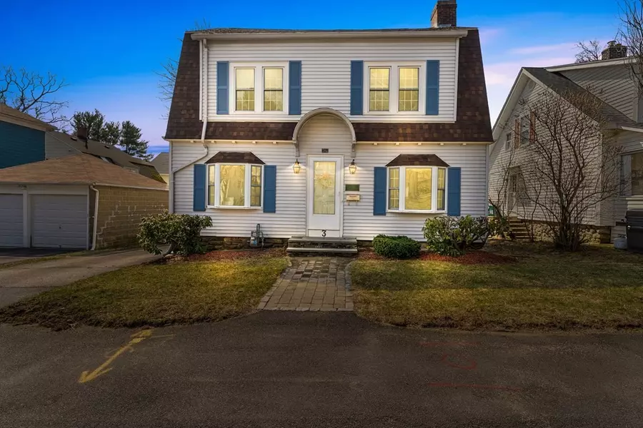 3 Hanna Rd, Worcester, MA 01602