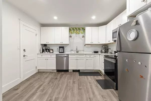 Lynn, MA 01904,219 Euclid Avenue