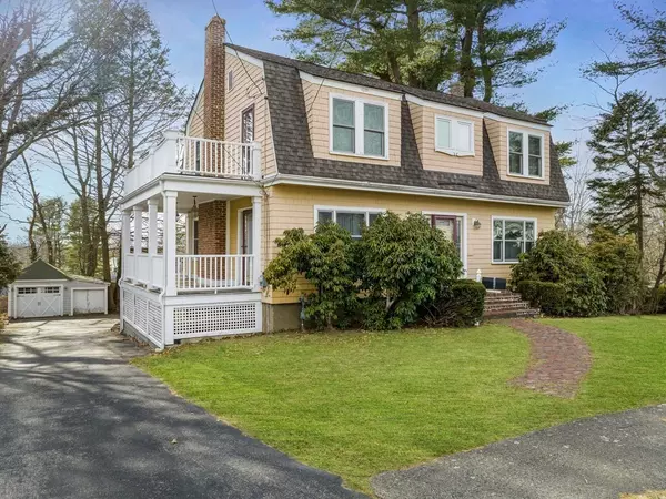 32 Beacon St, Natick, MA 01760