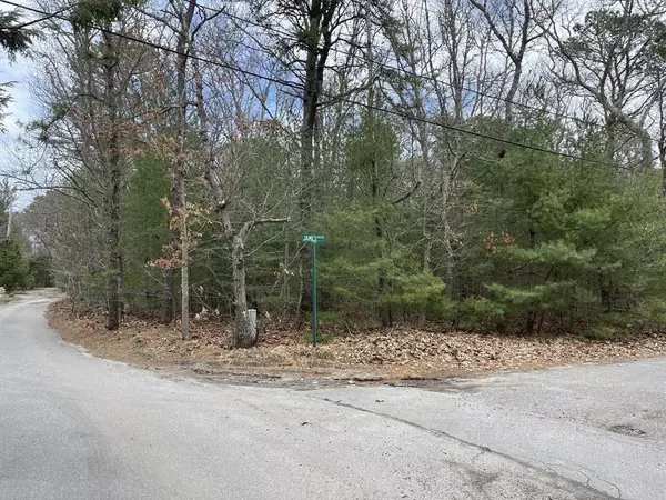 13-15 Salt Marsh Lane, Wareham, MA 02571