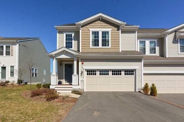 17 Locust Ln #59, Hopkinton, MA 01748