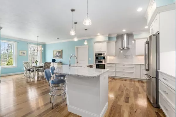 Charlton, MA 01507,13 Hannahs Way
