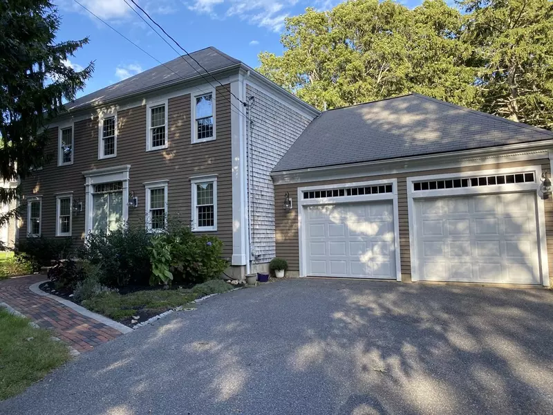 17 Tarkiln Rd, Kingston, MA 02364