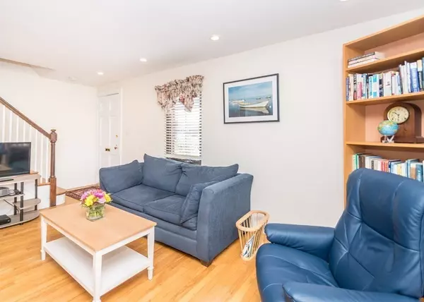 Watertown, MA 02472,43 Pierce Road #43