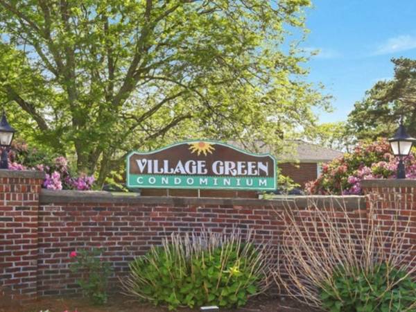 6 Village Green #B, North Andover, MA 01845