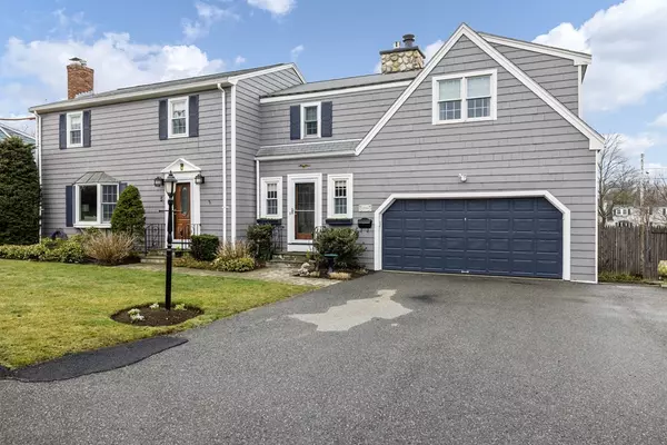 5 Haley Rd, Marblehead, MA 01945