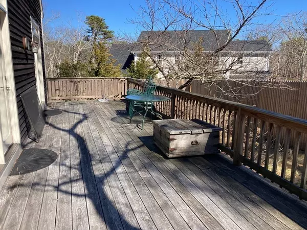 Edgartown, MA 02539,26 Holly Bear Ln