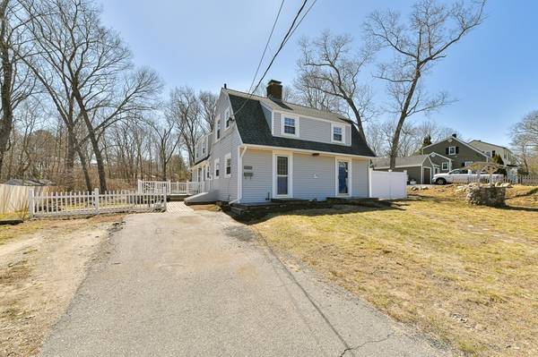 520 N Central St, East Bridgewater, MA 02333