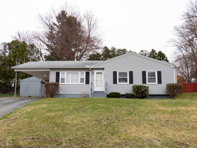 40 Kingman Ave, East Longmeadow, MA 01028