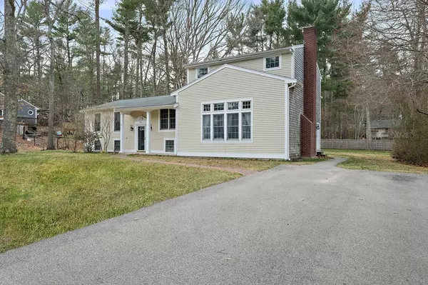 Marshfield, MA 02050,99 Flaggler Dr