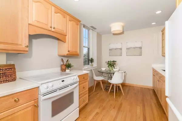 Watertown, MA 02472,456 Belmont Street #16
