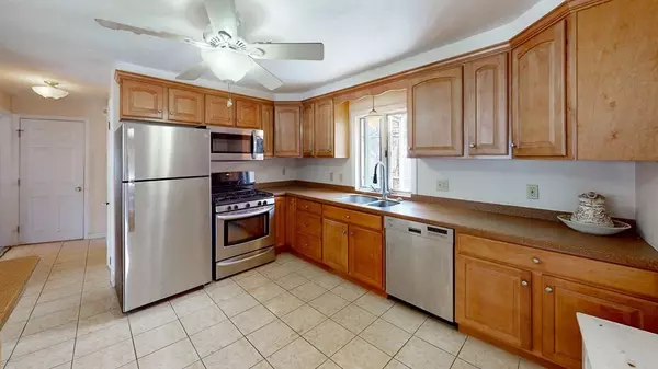 Worcester, MA 01602,168 Beaconsfield Rd