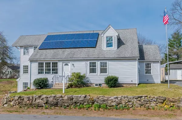 Grafton, MA 01536,8 Usher Rd